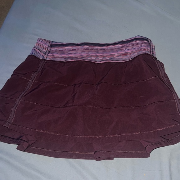 Lululemon Rare Skirt size 4 - Picture 1 of 3